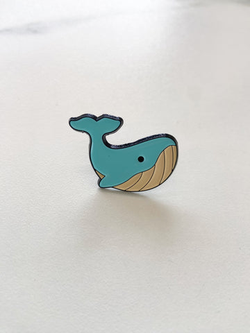 Pins “Blue Whale”