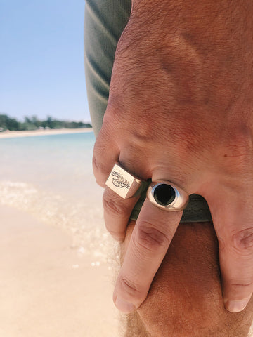 Anello con sigillo “Ombak” /Monsieur Salty
